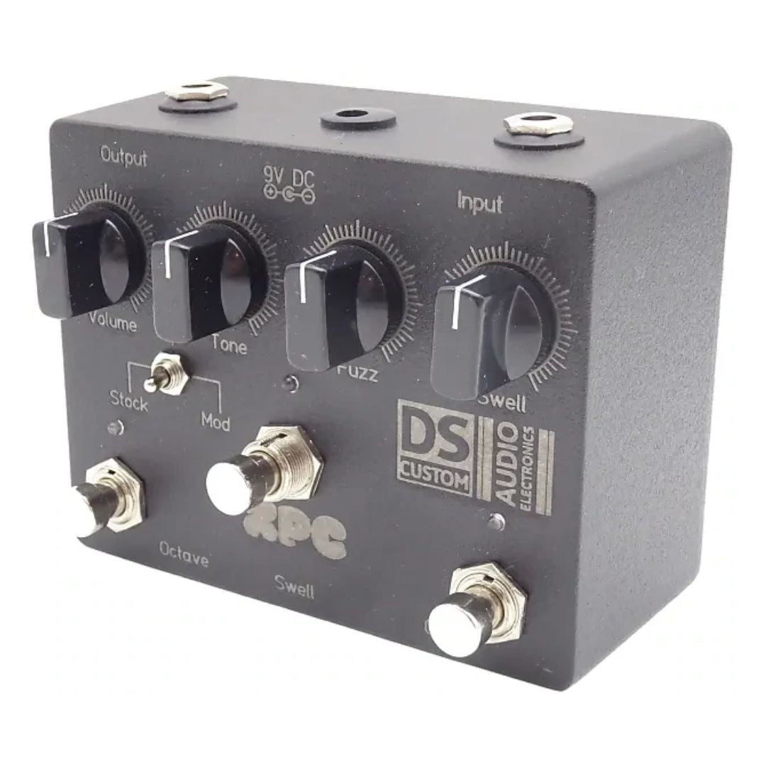 Angled right view of DS Custom XPC Pedal on white background