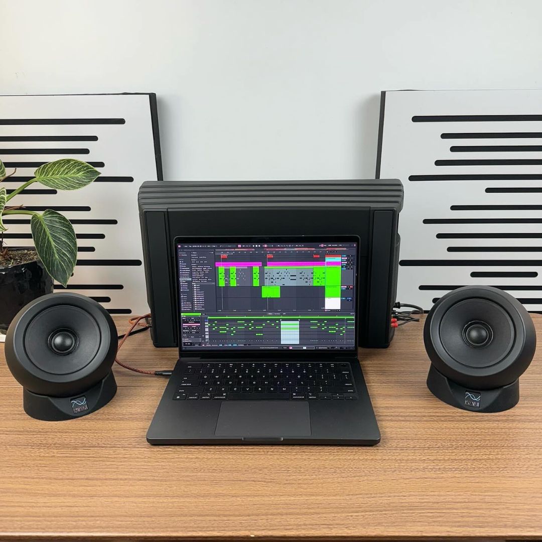 Kali Audio IN-UNF Ultra-Nearfield 3-Way Studio Monitor System