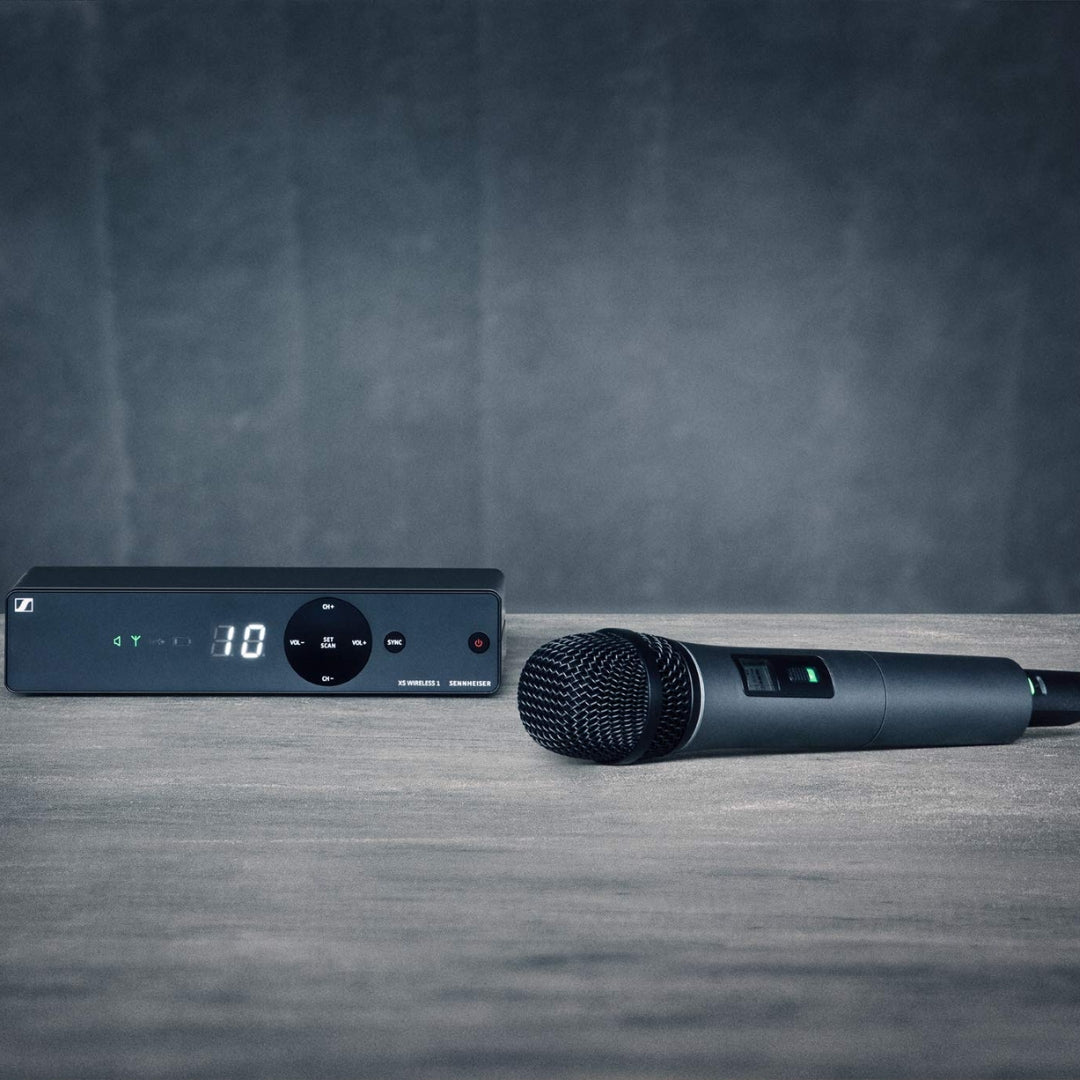 Sennheiser XSW 1 835 Vocal Wireless System (A Band)
