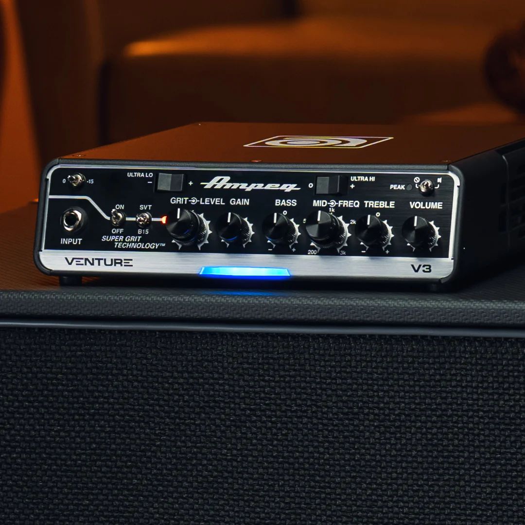 Ampeg Venture V3 300W Bass Amplifier Head
