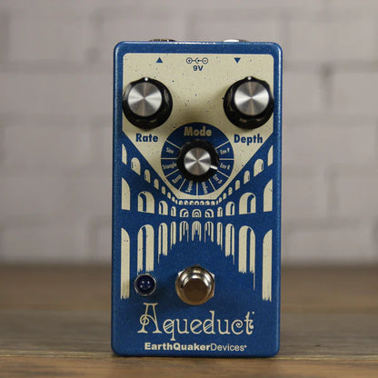 Aqueduct EarthQuaker Devices Pedal