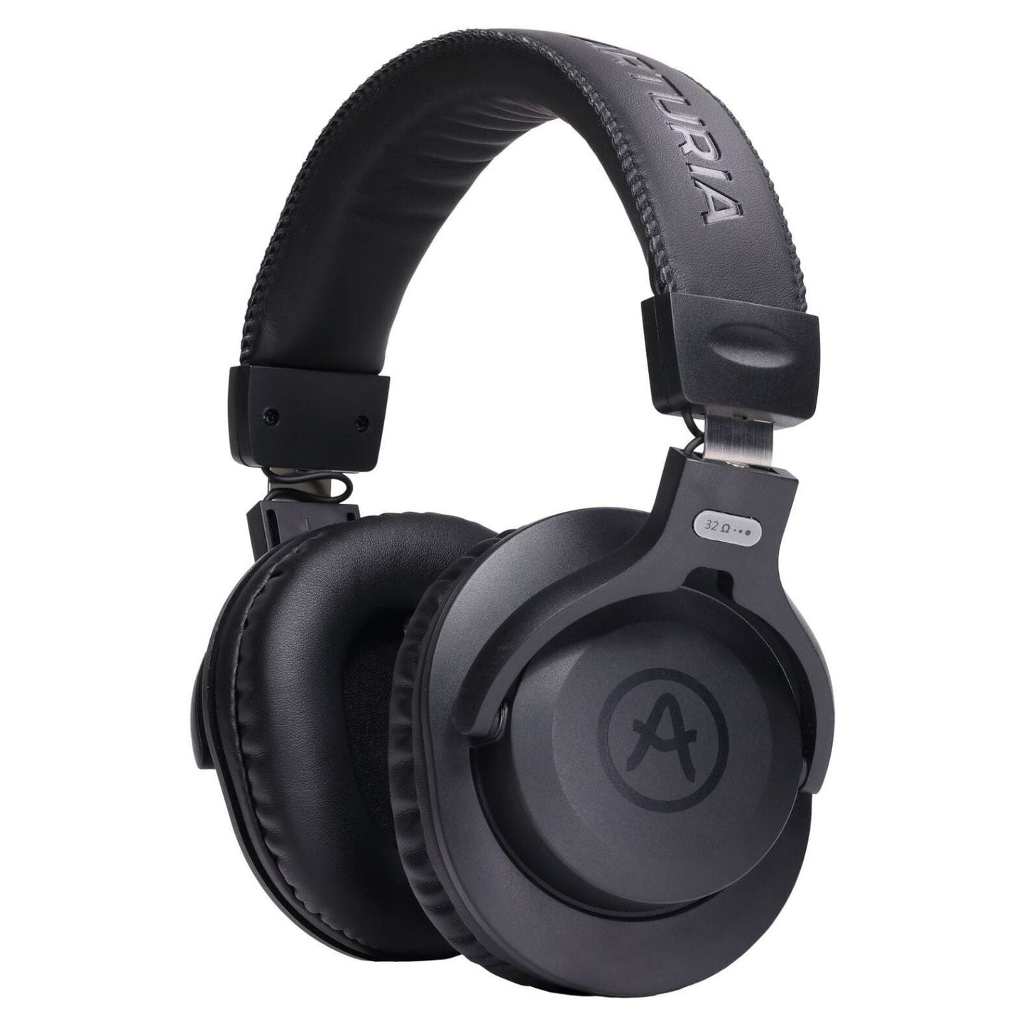 Headphones of Arturia MiniFuse Recording Pack Black on white background