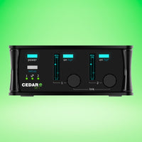 Front view of CEDAR Audio SE 1 on green background