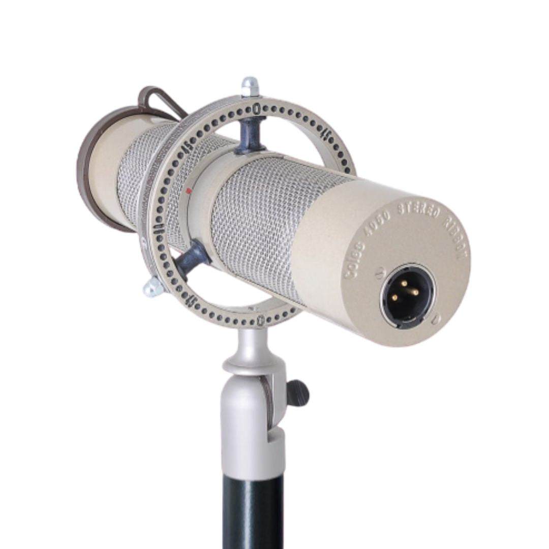 Coles 4050 Stereo on stand on white background