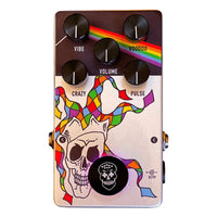 Top view of Flattley Crazy Diamond Vibe Pedal on white background