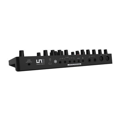 IK Multimedia UNO Synth PRO X
