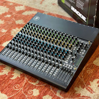 Mackie 1604VLZ4 16-Channel 4-Bus Compact Analog Mixer