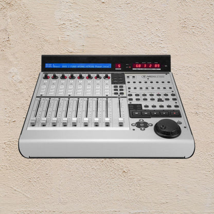 Mackie MCU Pro Universal USB/MIDI Control Surface