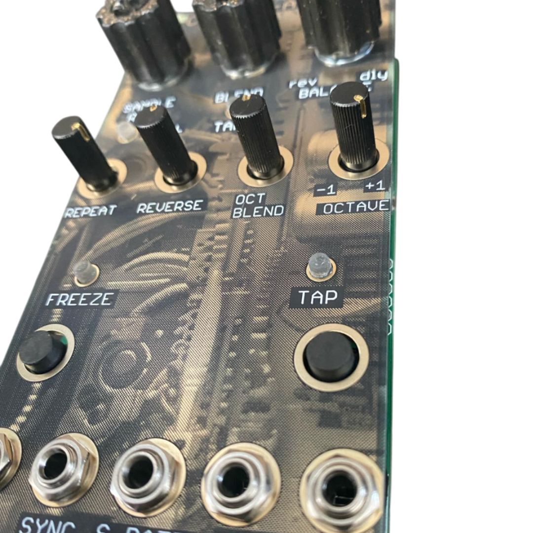 Close up angled view of Maneco Labs Cuatro A De 4AD Module on white background