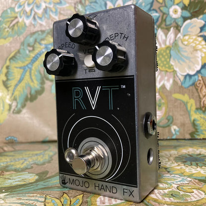 Mojo Hand FX RVT Pedal