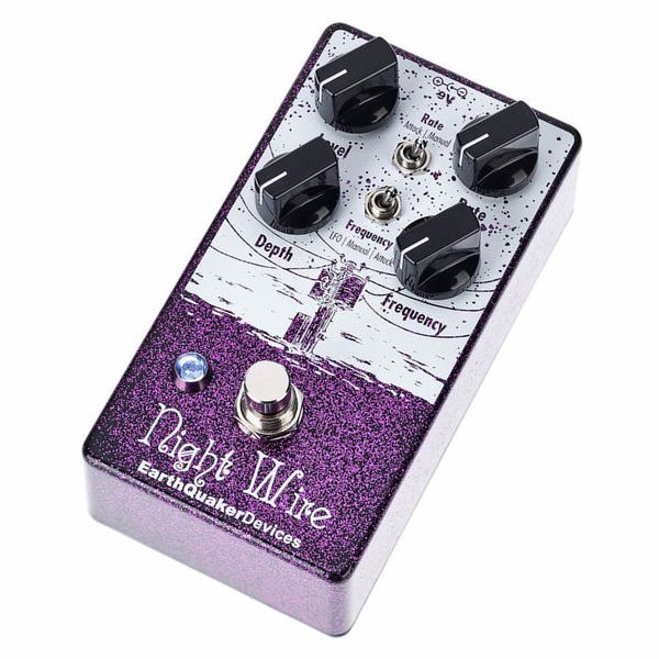 Night Wire EarthQuaker Devices Pedal V2