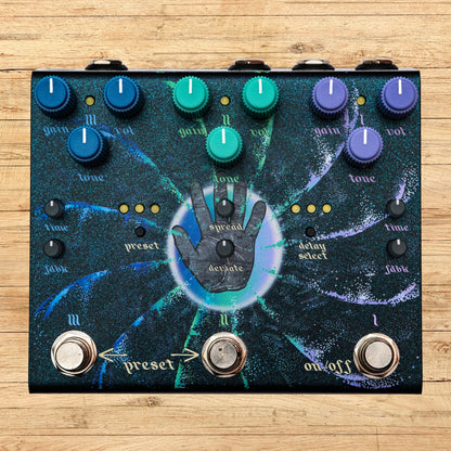 Front view of OBNE Beam Splitter V2 Pedal Cool on wooden surface
