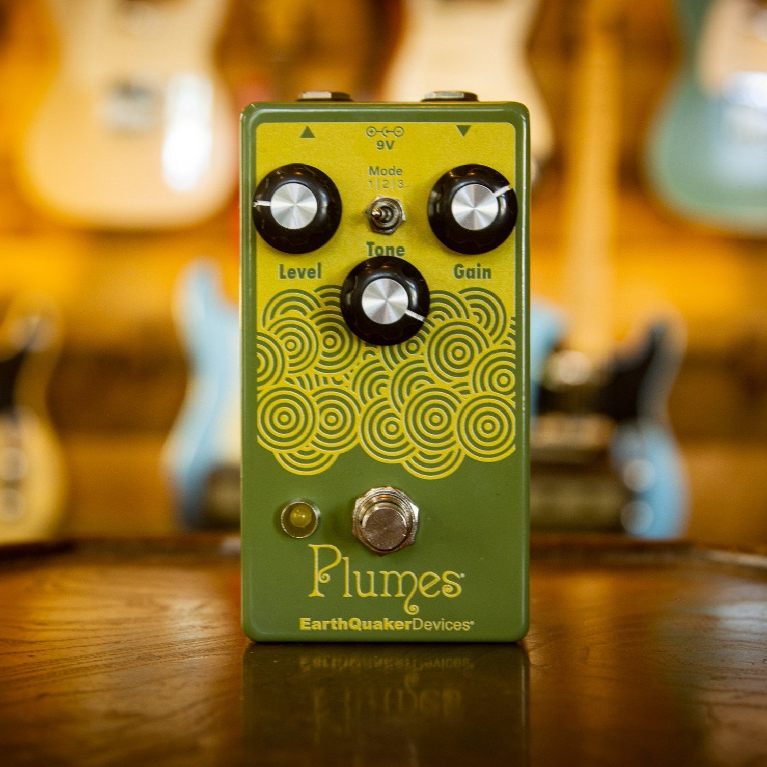 plumes pedal EarthQuaker Devices Plumes Small Signal Shredder Pedal