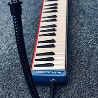 Suzuki M-37C-Plus Alto Melodion