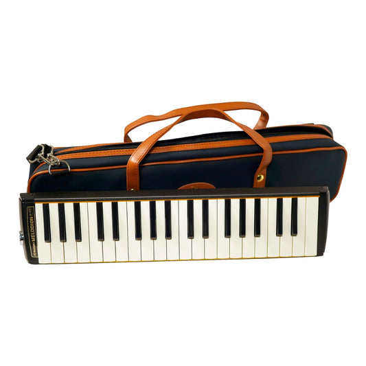 Suzuki M-37C Semi Pro Alto Melodion With Case