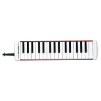Front view of Suzuki S-32C Soprano Melodion on white background