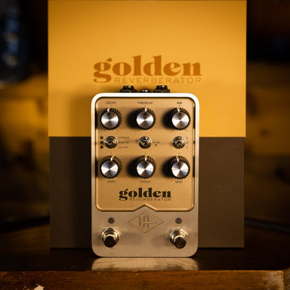 Universal Audio Golden Pedal