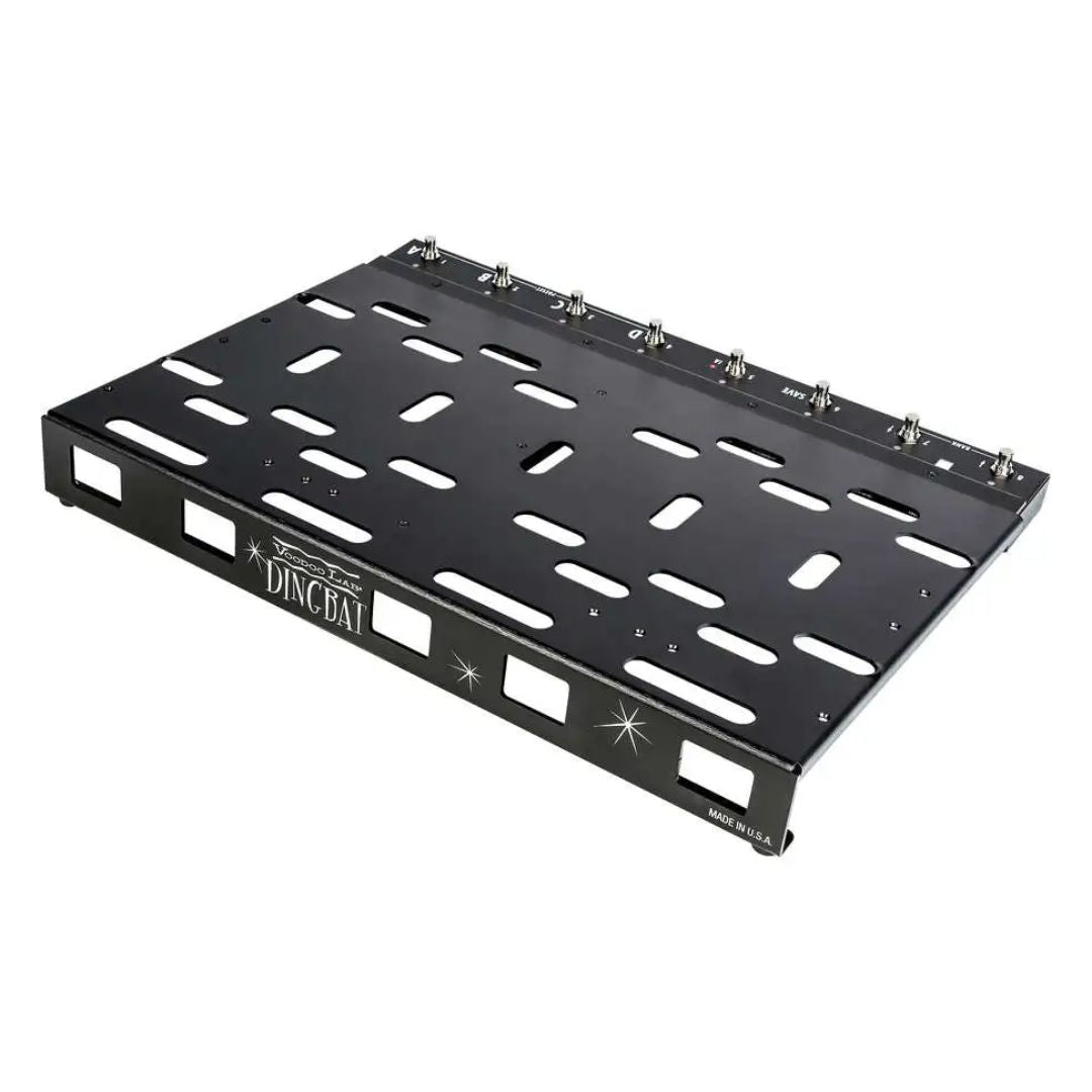 Angled to the right view of Voodoo Lab Dingbat PX Pedalboard on white background