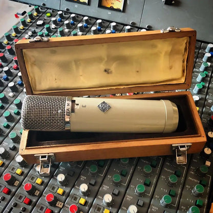 Warm Audio WA-251 Microphone